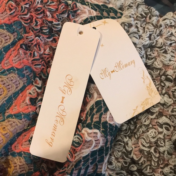 Poncho Style Cover with Pockets - Picture 6 of 6